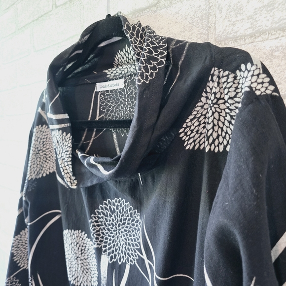 Yasuko Kurisaka Cotton Blouse - Picture 3 of 9